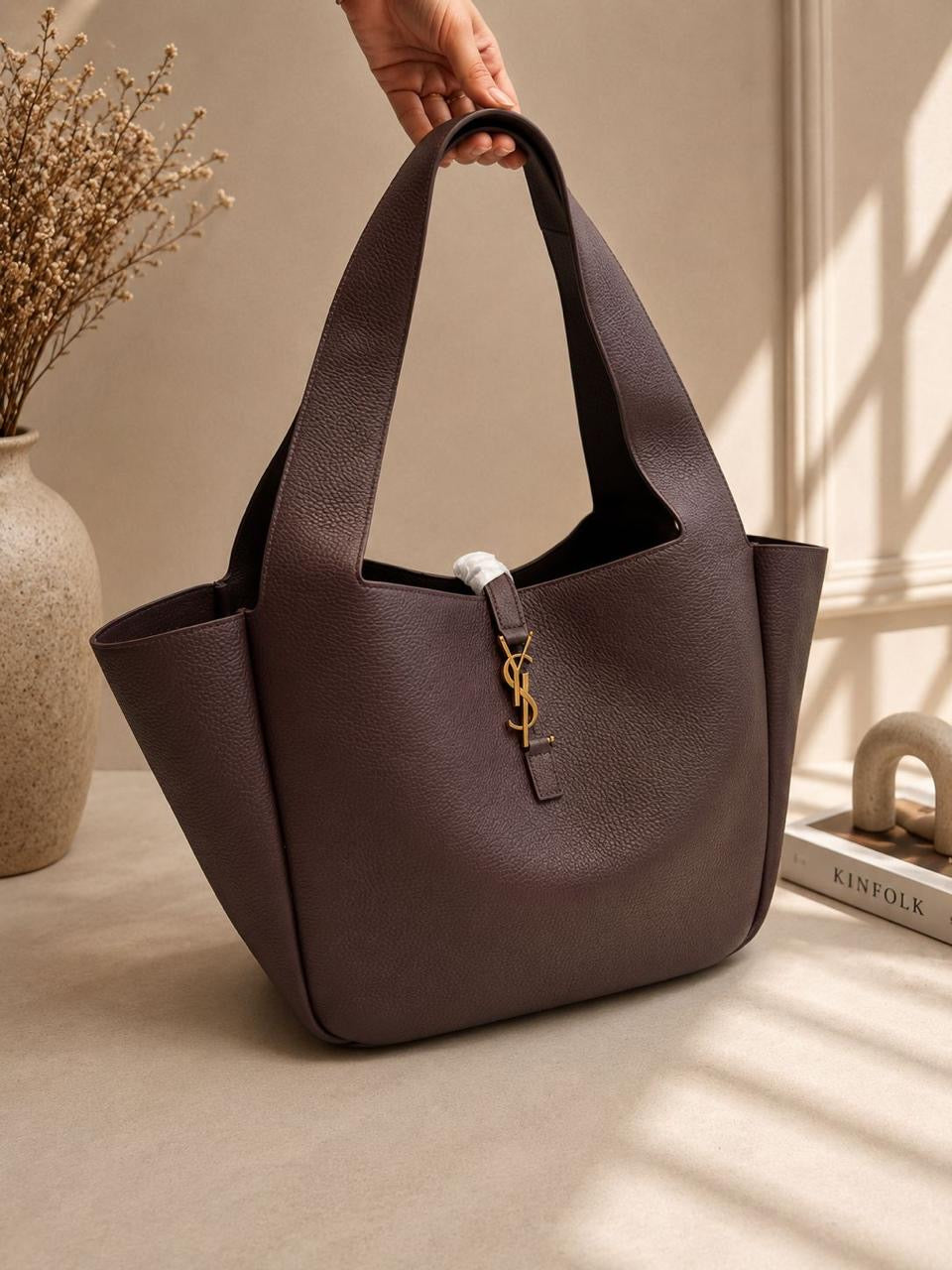Saint Laurent Le 5 À 7 Bea Tote Bag