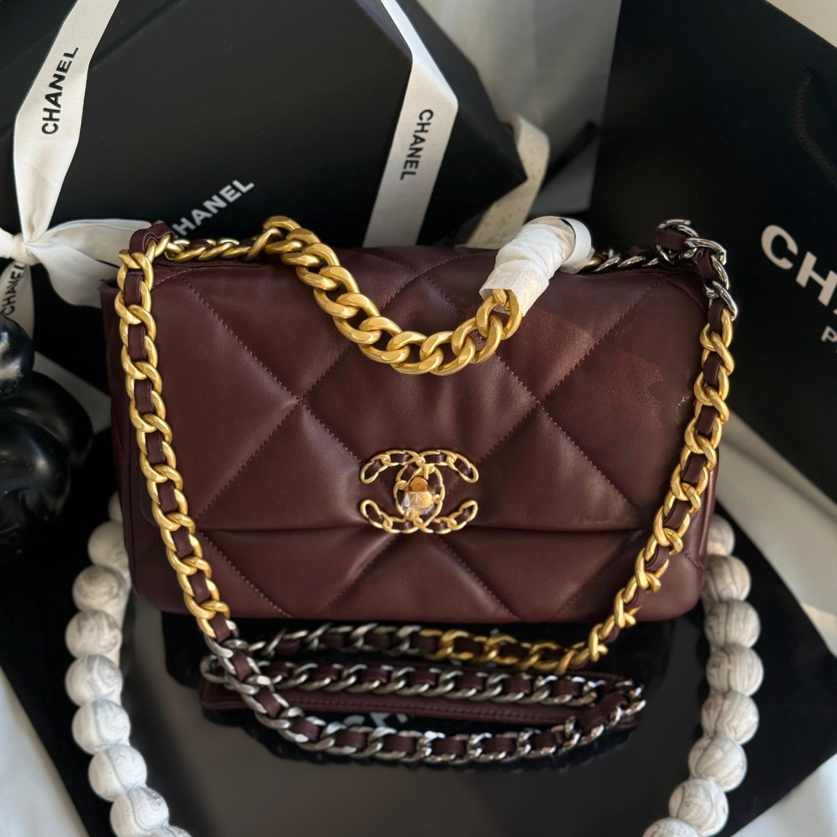CHANEL 19 Flap Bag