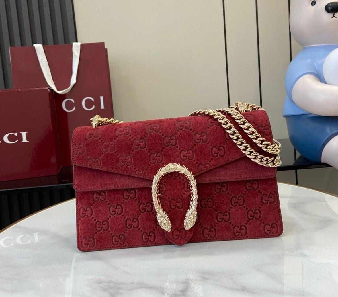 GUCCI Dionysus Shoulder Bag